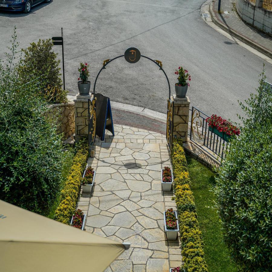 Jata Crown Hotel Tirana Extérieur photo
