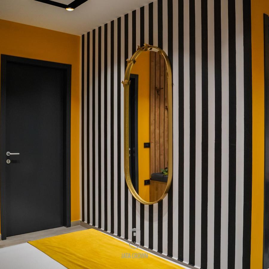 Jata Crown Hotel Tirana Extérieur photo