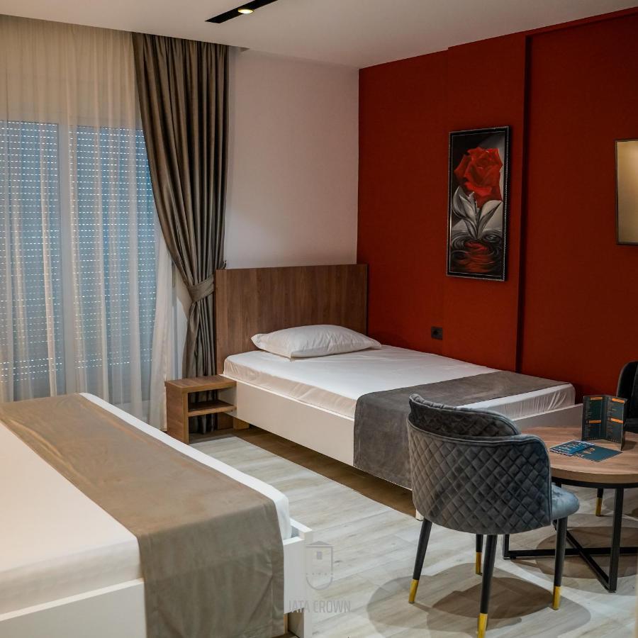 Jata Crown Hotel Tirana Extérieur photo